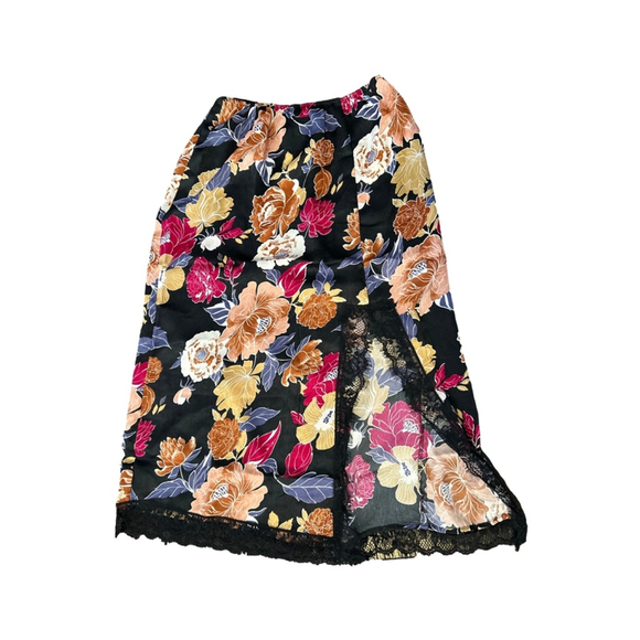 Band of the Free Dresses & Skirts - NWT Band of the Free LILOU BLACK FLORAL LACE SLIP MIDI SKIRT size Small